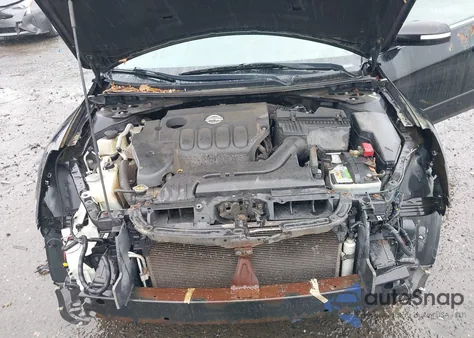 2011 Nissan Altima 2.5 S z USA, uszkodzony, nr VIN 1N4AL2AP4BN472023